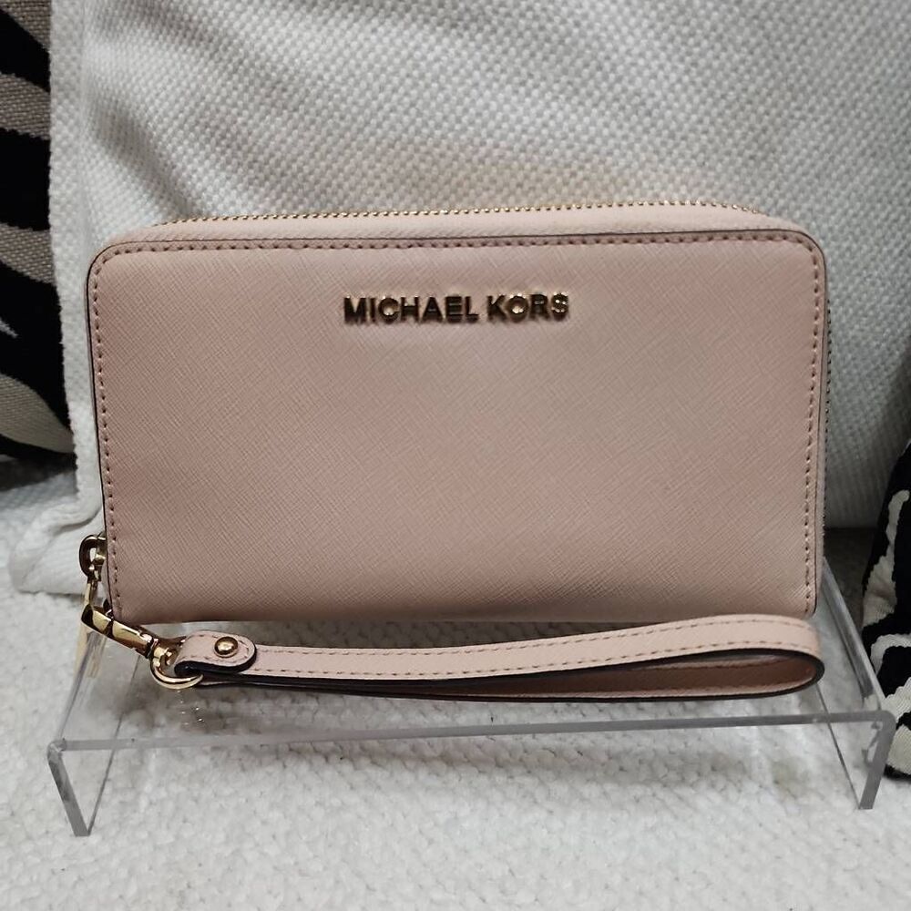 Michael Kors Large MF Phone Case Leather Wristlet